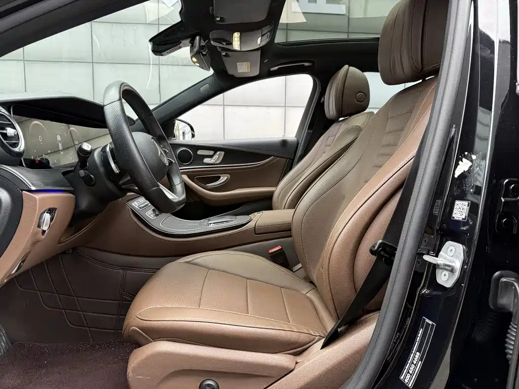 Mercedes-Benz E-Class 2021