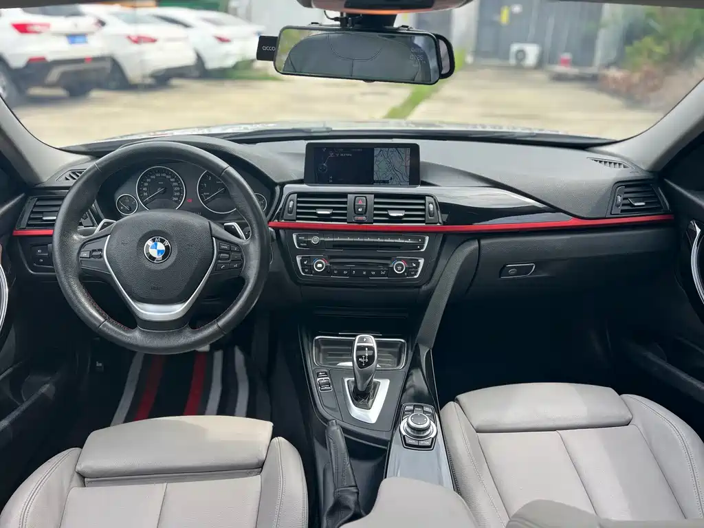 BMW 3 Series 2013
