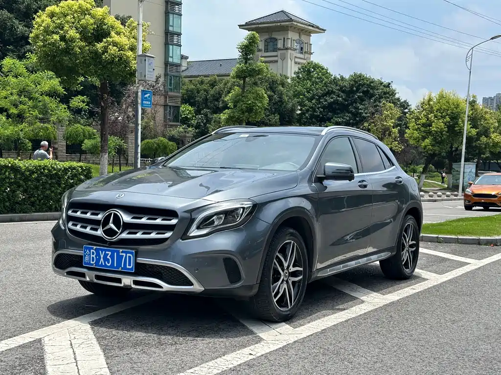 Mercedes-Benz GLA 2017