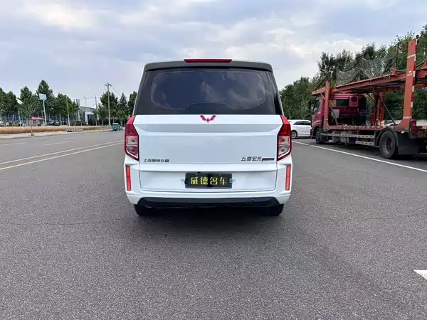 Wuling Hongguang PLUS 2019