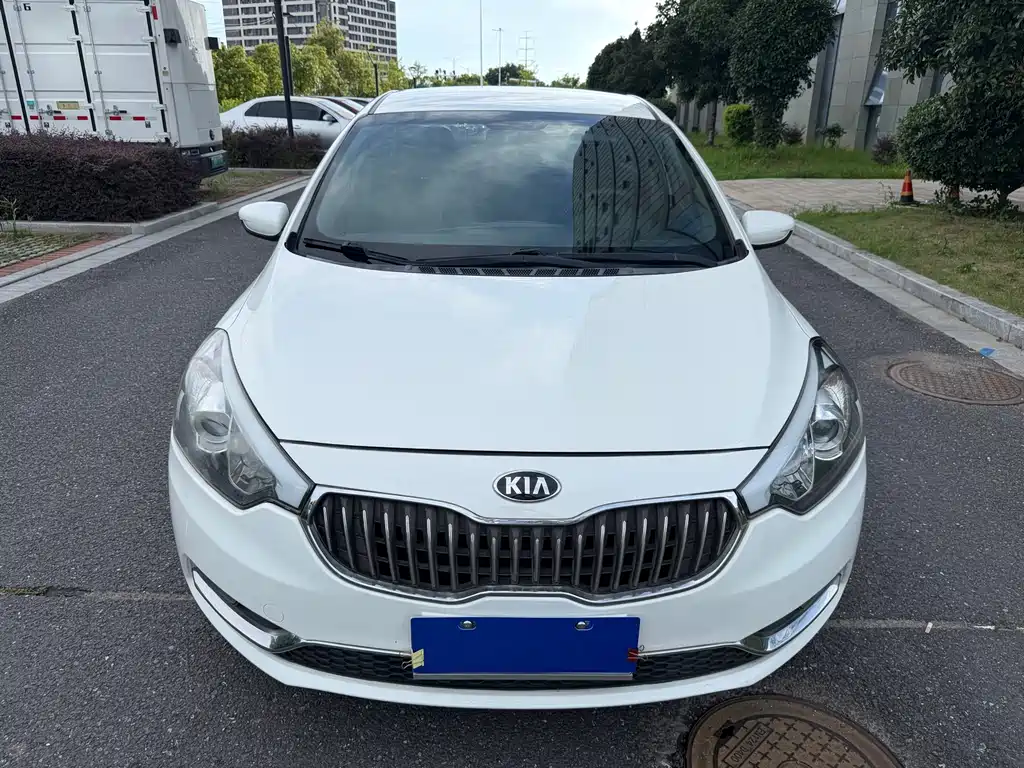 Kia K3 2015