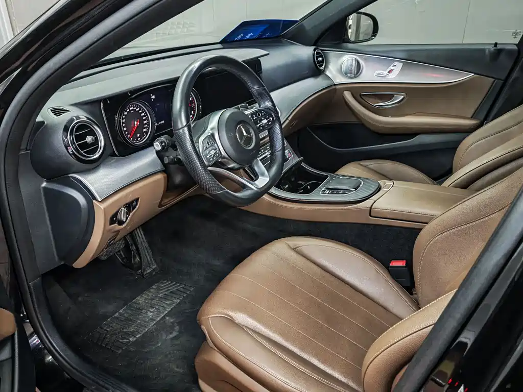 Mercedes-Benz E-Class 2018 — фото 8