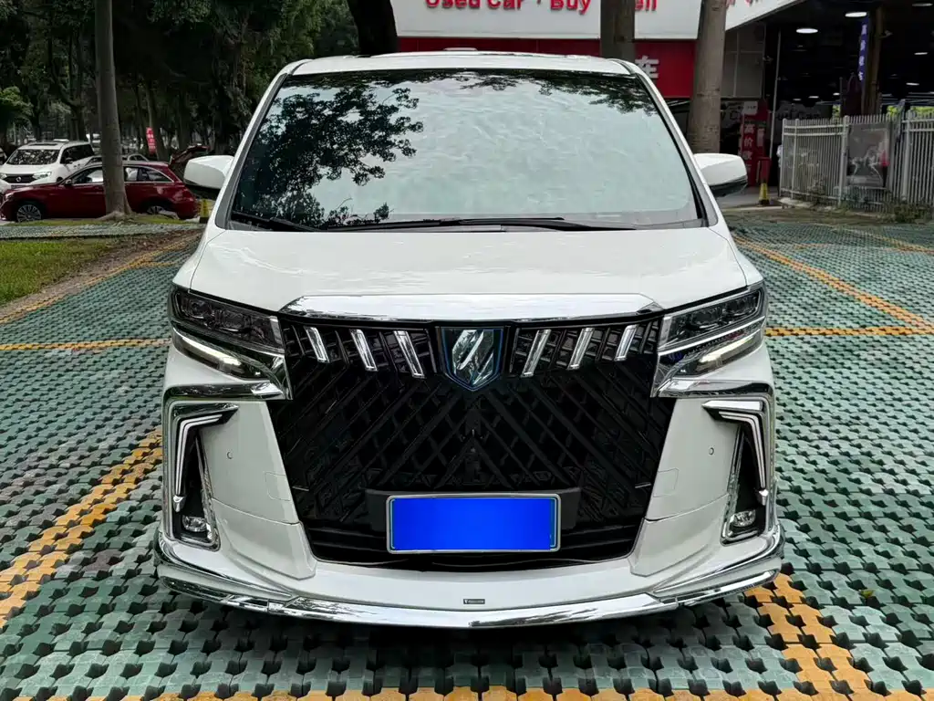 Toyota Alphard 2020