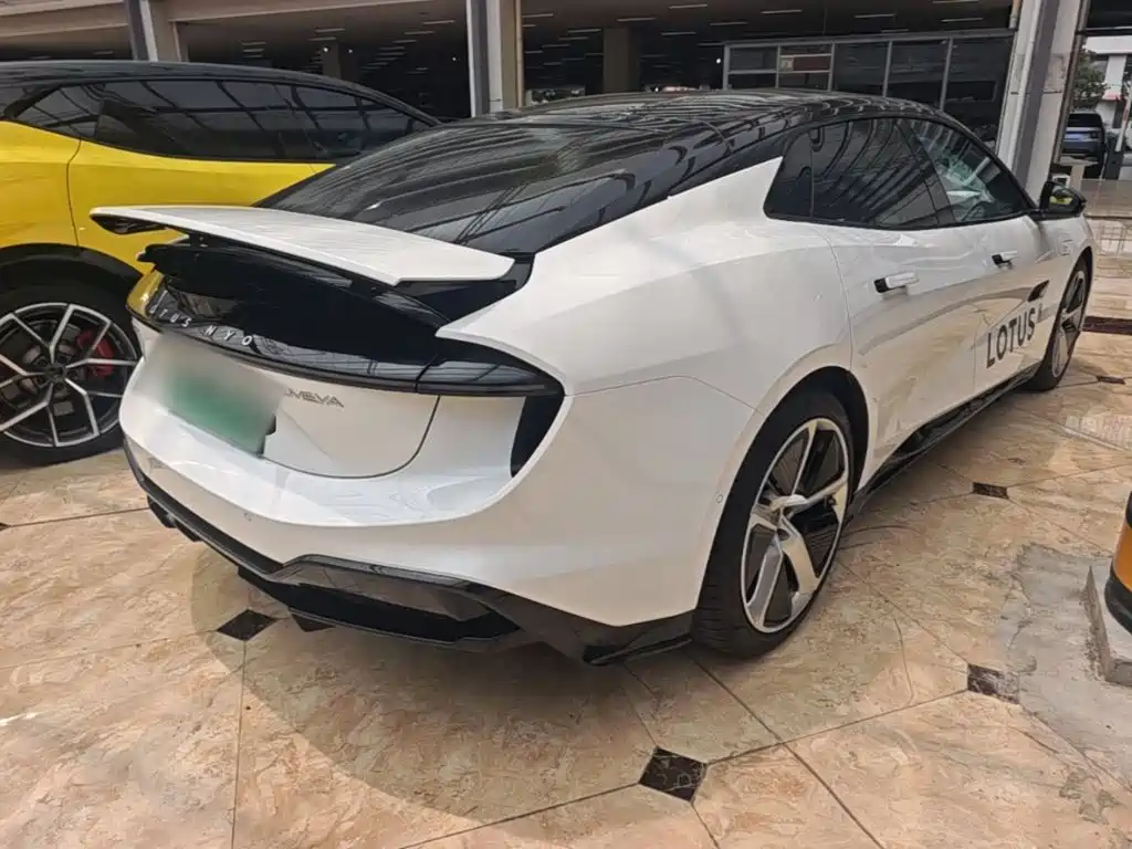 Lotus EMEYA 2025