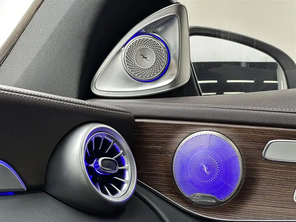Mercedes-Benz GLC 2021 — фото 13