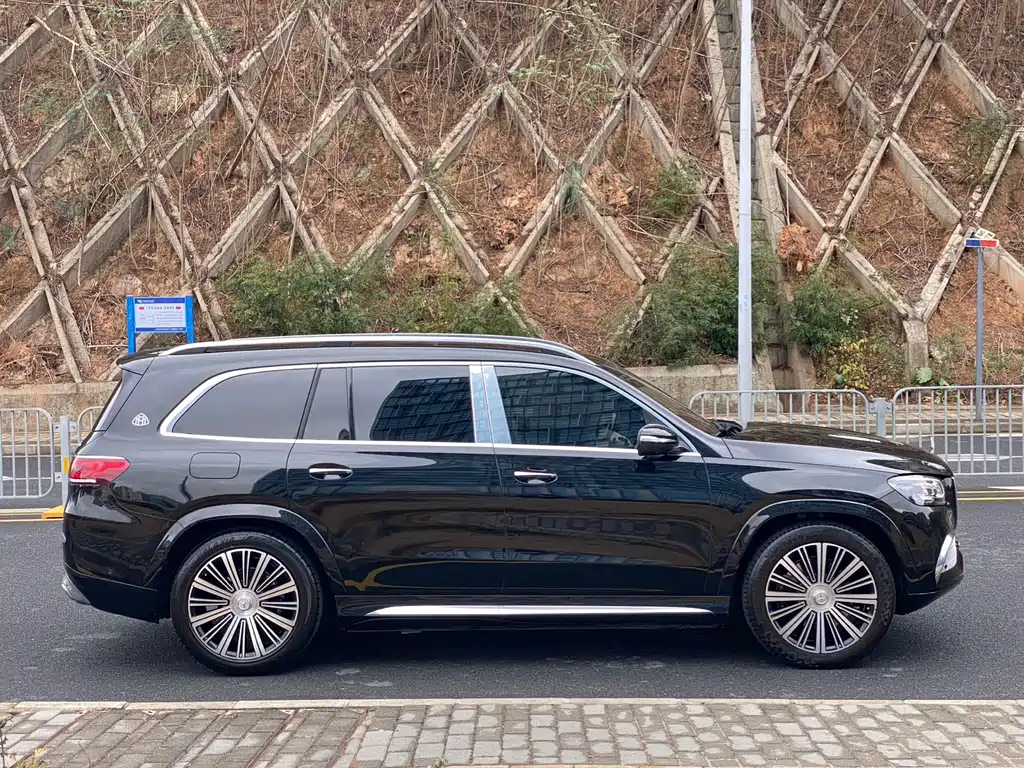 Mercedes-Benz GLS 2022 — фото 4