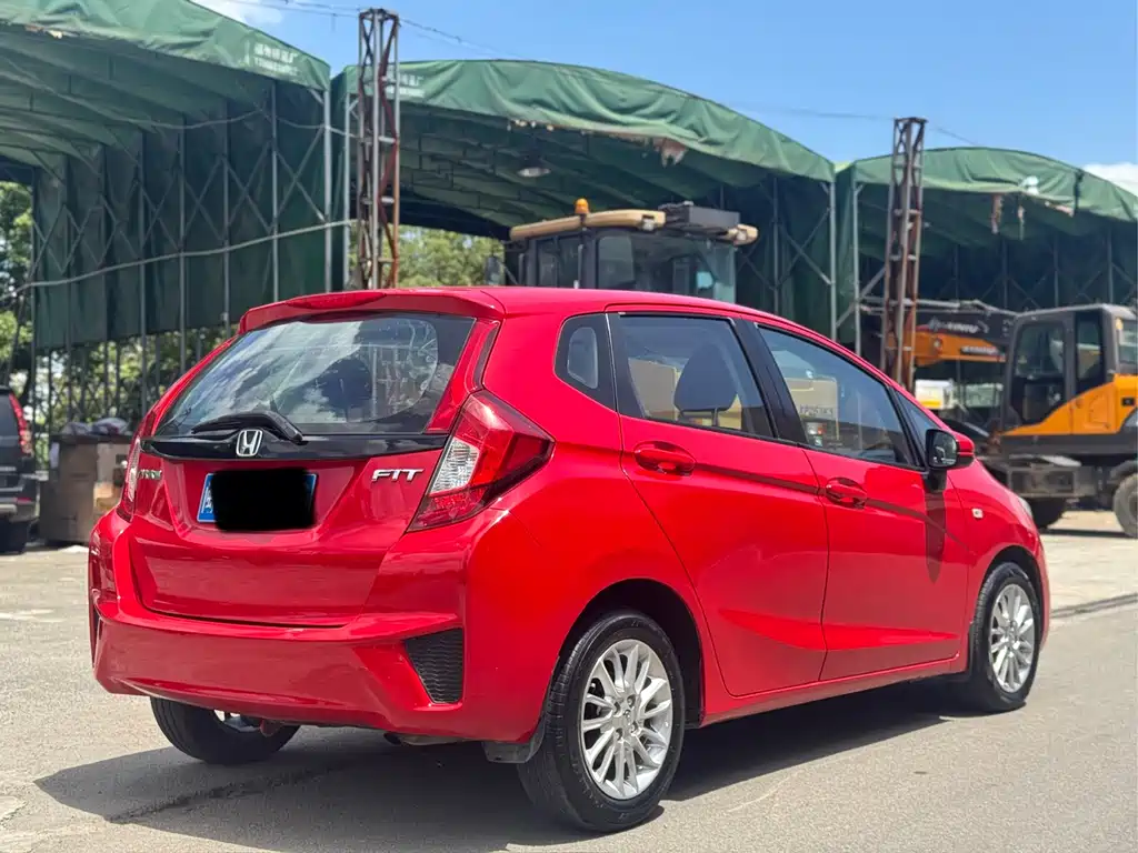 Honda Fit 2015 — фото 5