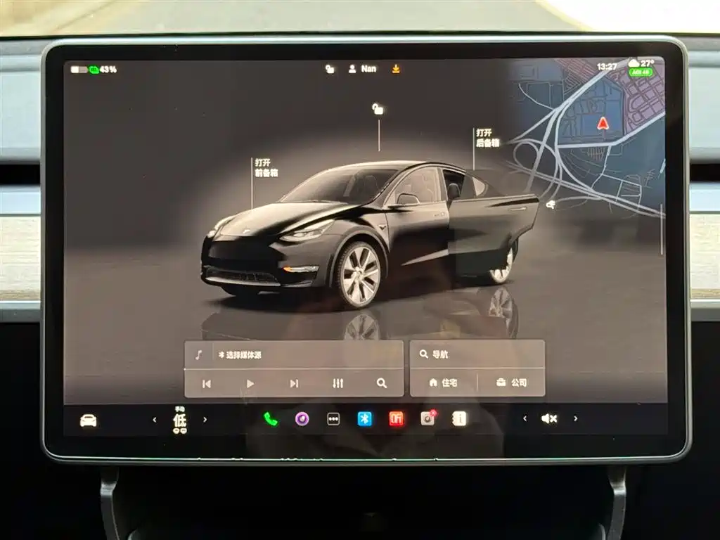 Tesla Model Y 2022 — фото 13