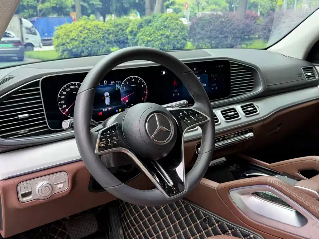 Mercedes-Benz GLE 2024 — фото 12