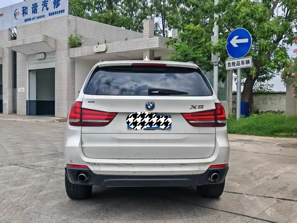 BMW X5 2015 — фото 9
