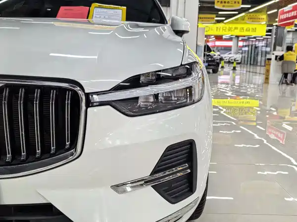 Volvo XC60 2024