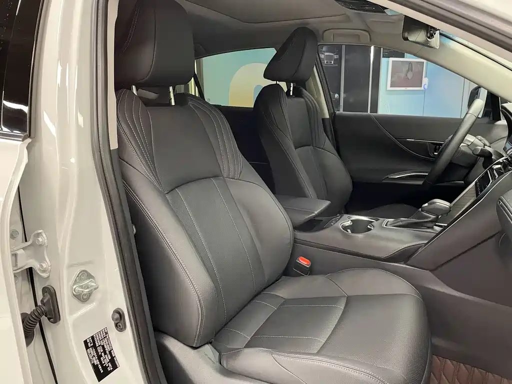 Toyota Harrier 2024 — фото 15