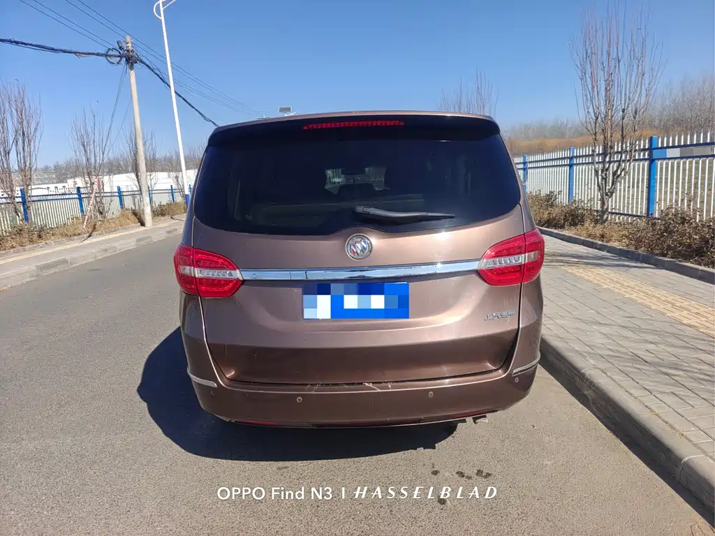 Buick GL8 2019