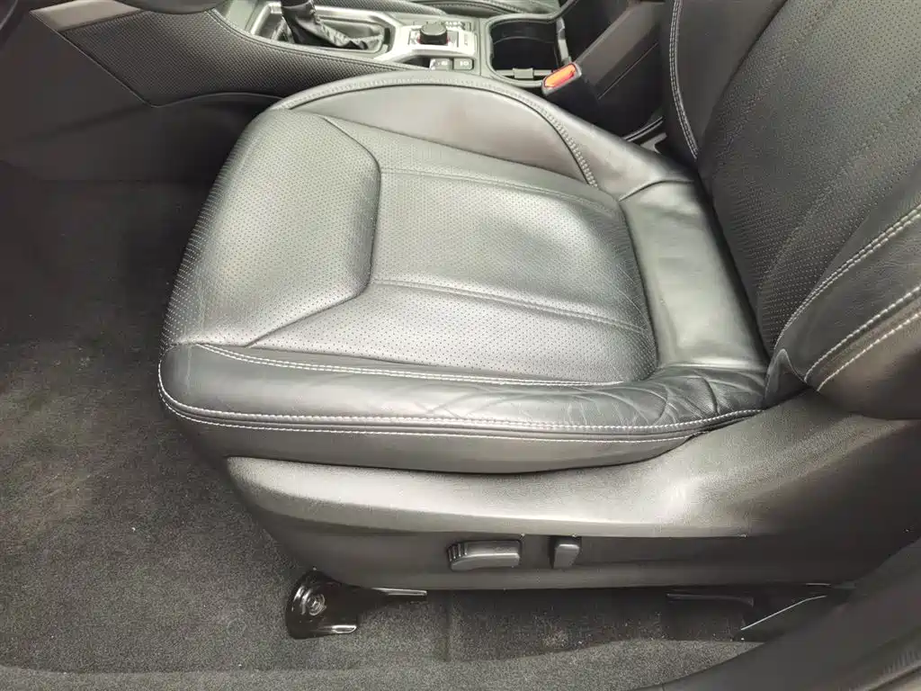 Subaru Forester 2020 — фото 20