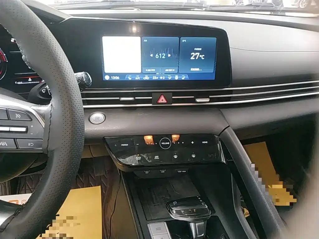 Hyundai Elantra 2020 — фото 13