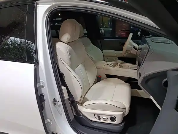 Li Auto i6 2026