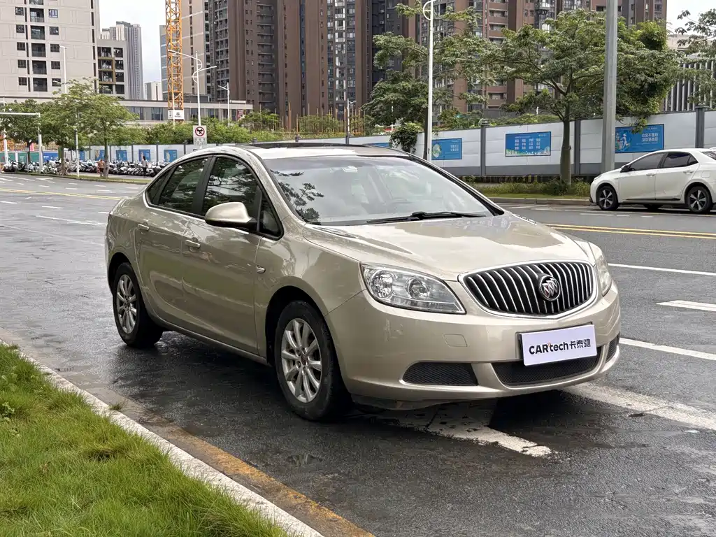 Buick Excelle 2013