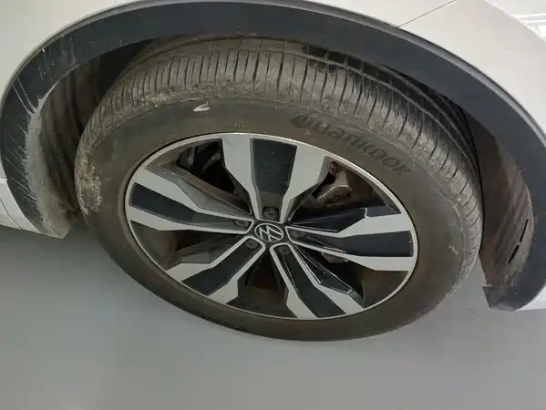Volkswagen Tiguan L 2024