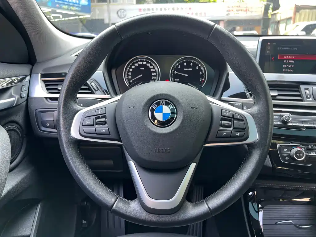 BMW X2 2020 — фото 10