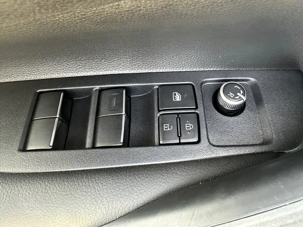 Toyota Levin 2023 — фото 10