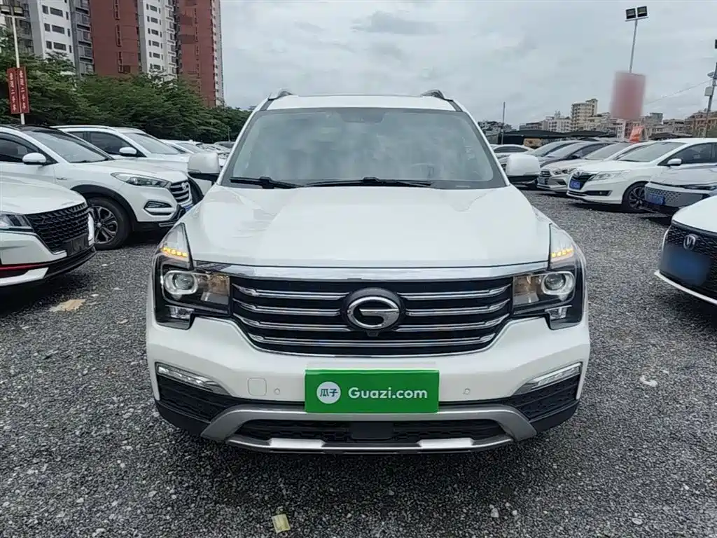GAC Motor Trumpchi GS8 2017 — фото 3