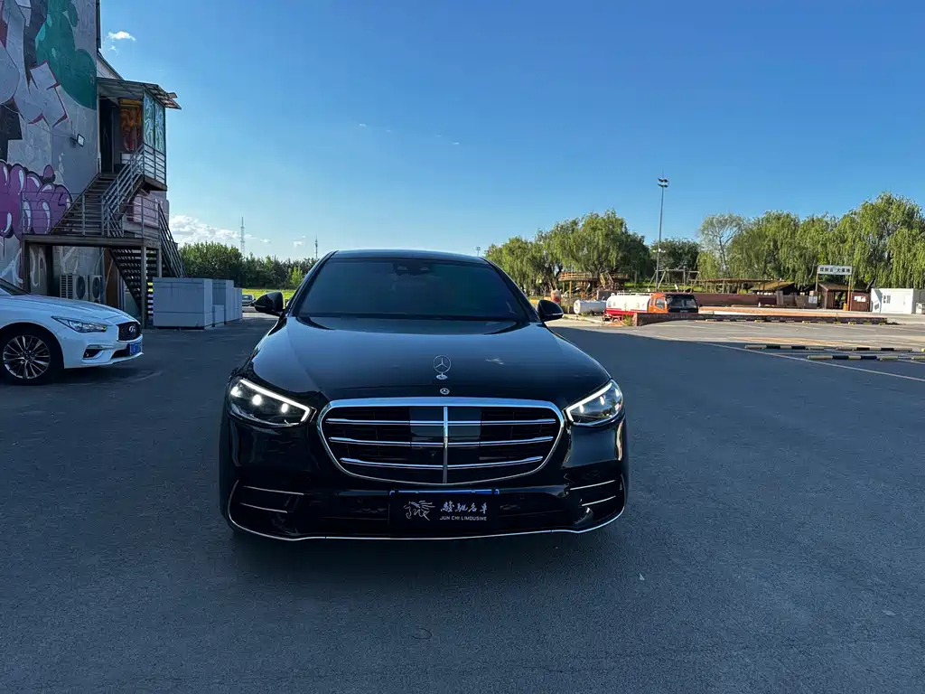 Mercedes-Benz S-Class 2022