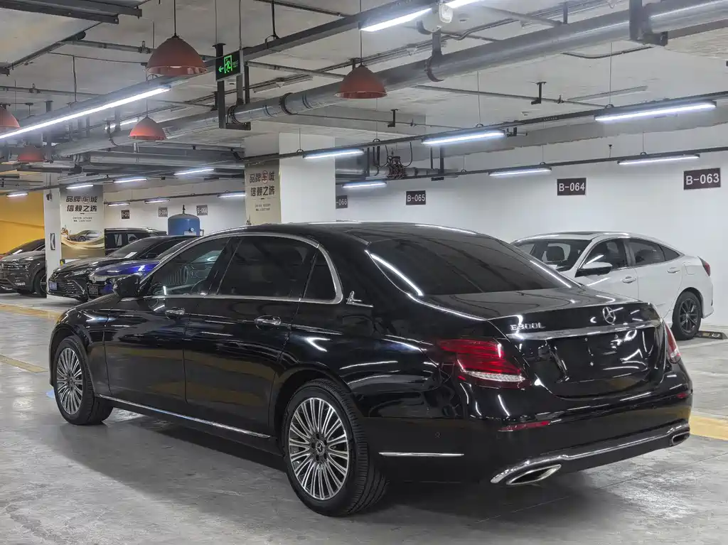 Mercedes-Benz E-Class 2020 — фото 10