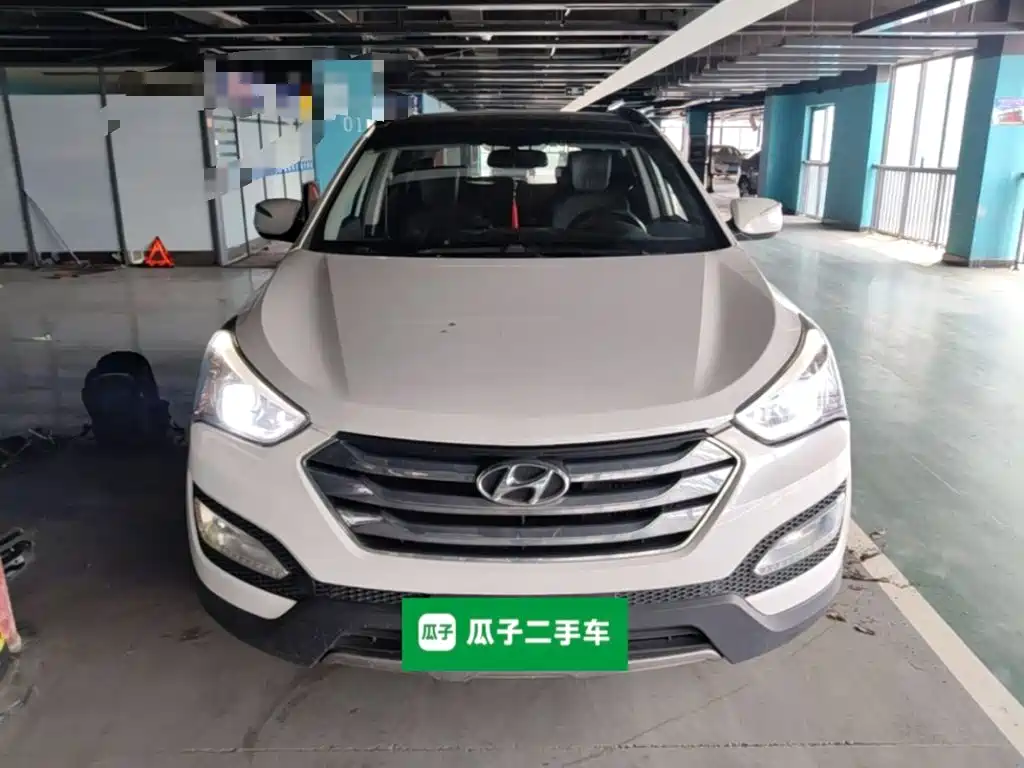 Hyundai Santa Fe 2015 — фото 3