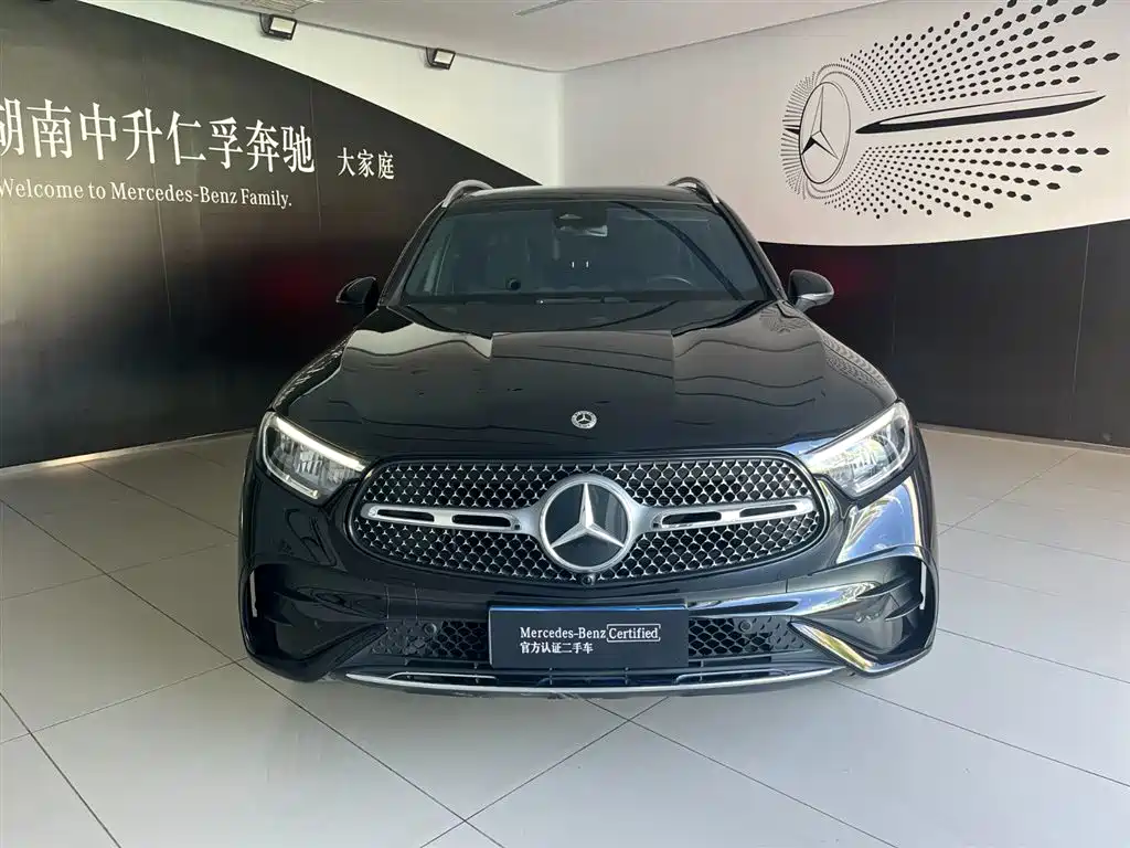 Mercedes-Benz GLC 2023