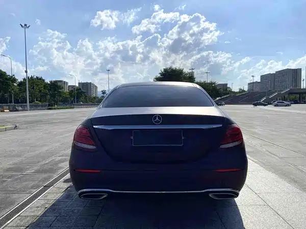 Mercedes-Benz E-Class 2017