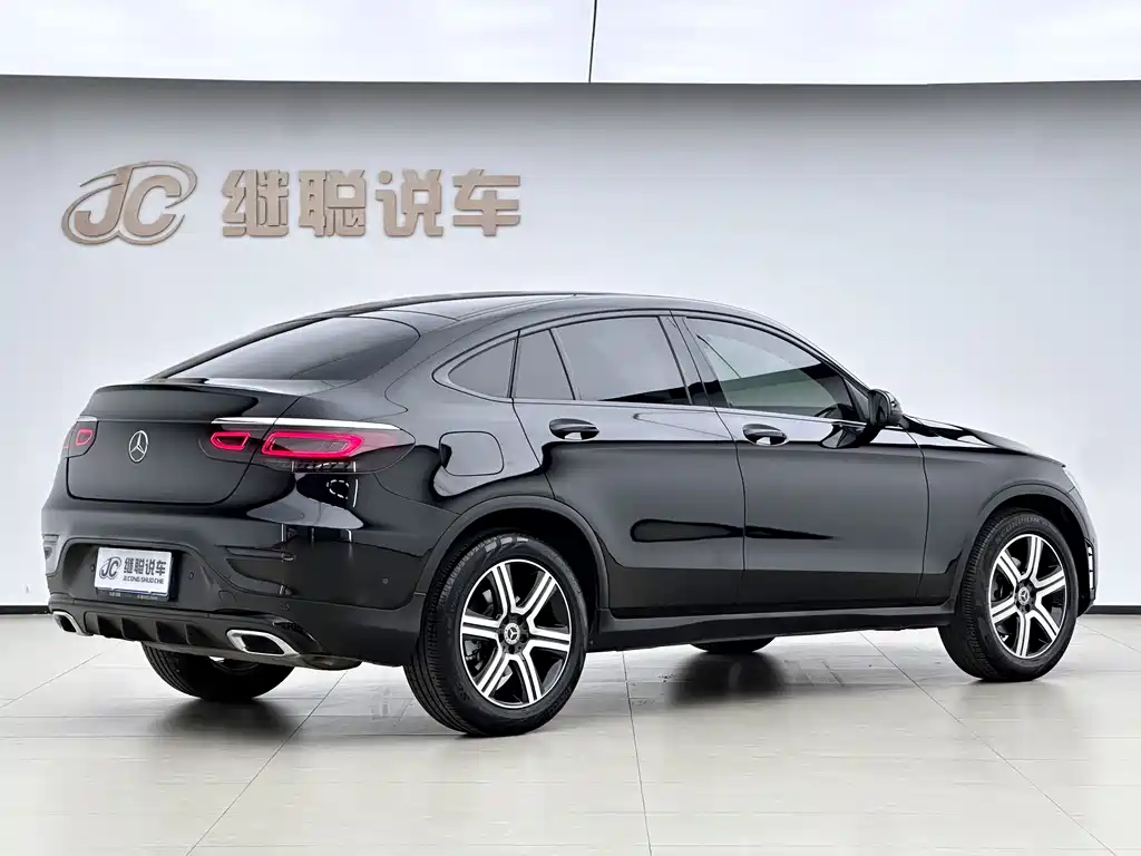 Mercedes-Benz GLC Coupe 2022 — фото 17