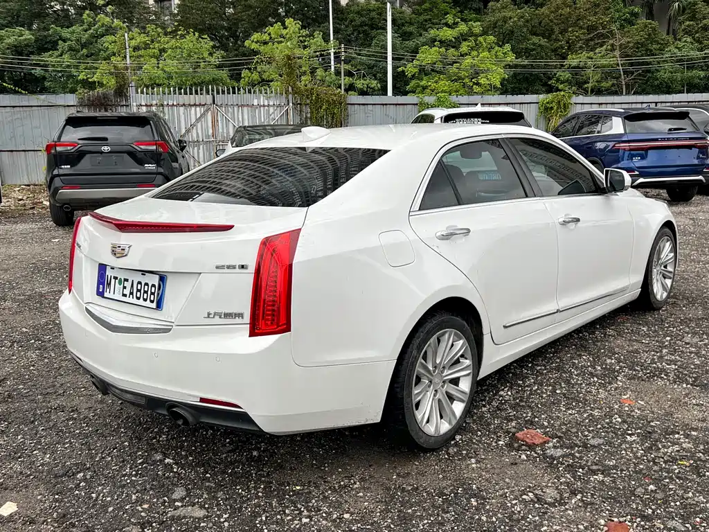 Cadillac ATS-L 2018 — фото 6