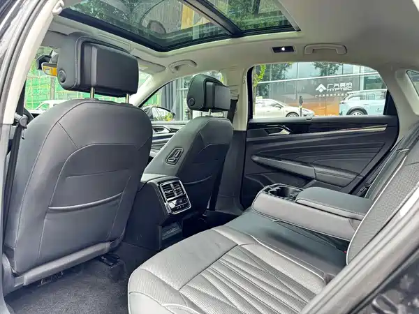 Volkswagen Passat 2022
