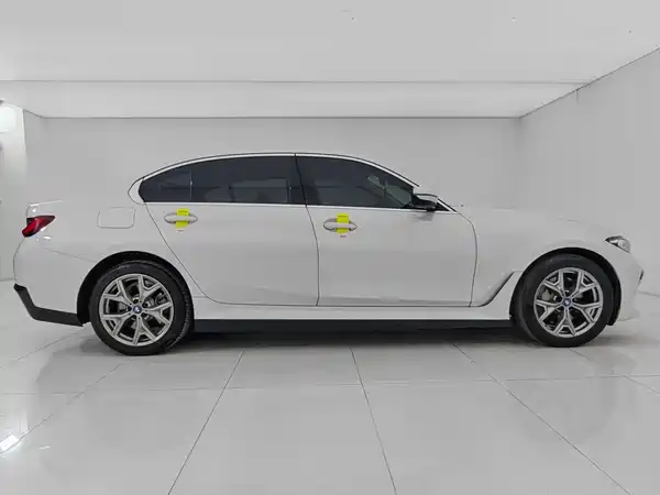BMW i3 2022