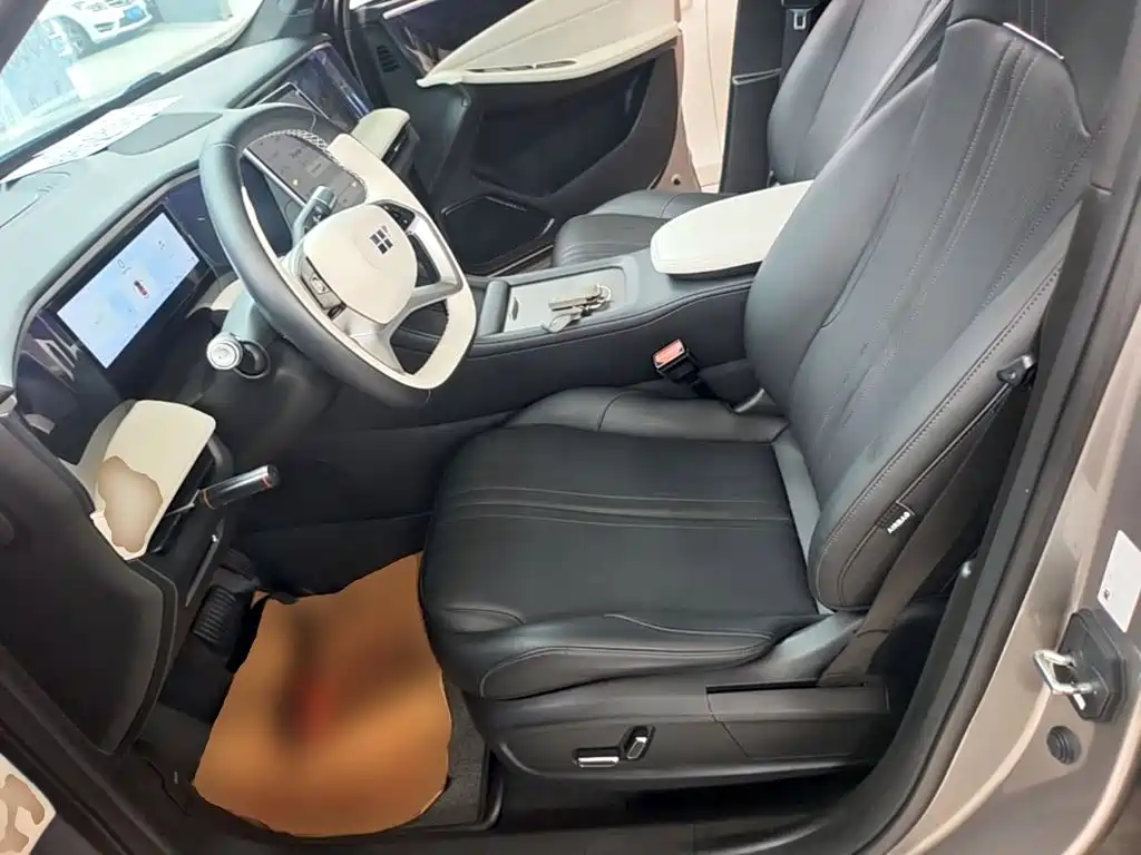 Geely Galaxy L7 2023 — фото 15