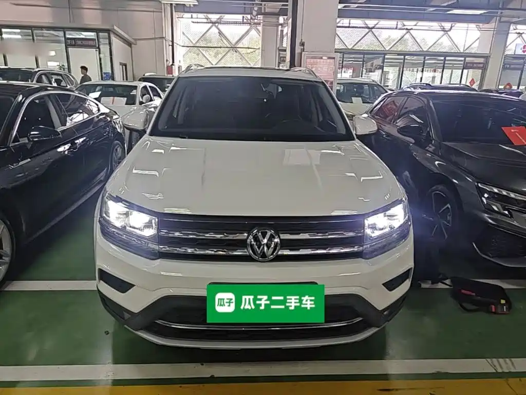 Volkswagen Tharu 2021