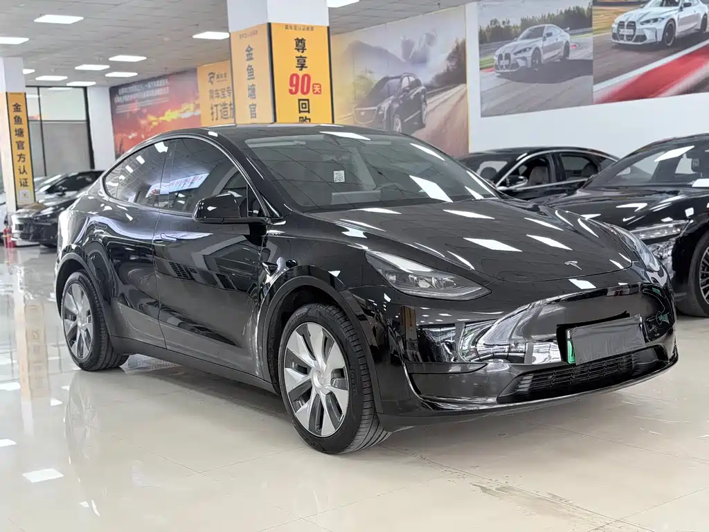 Tesla Model Y 2022 — фото 3