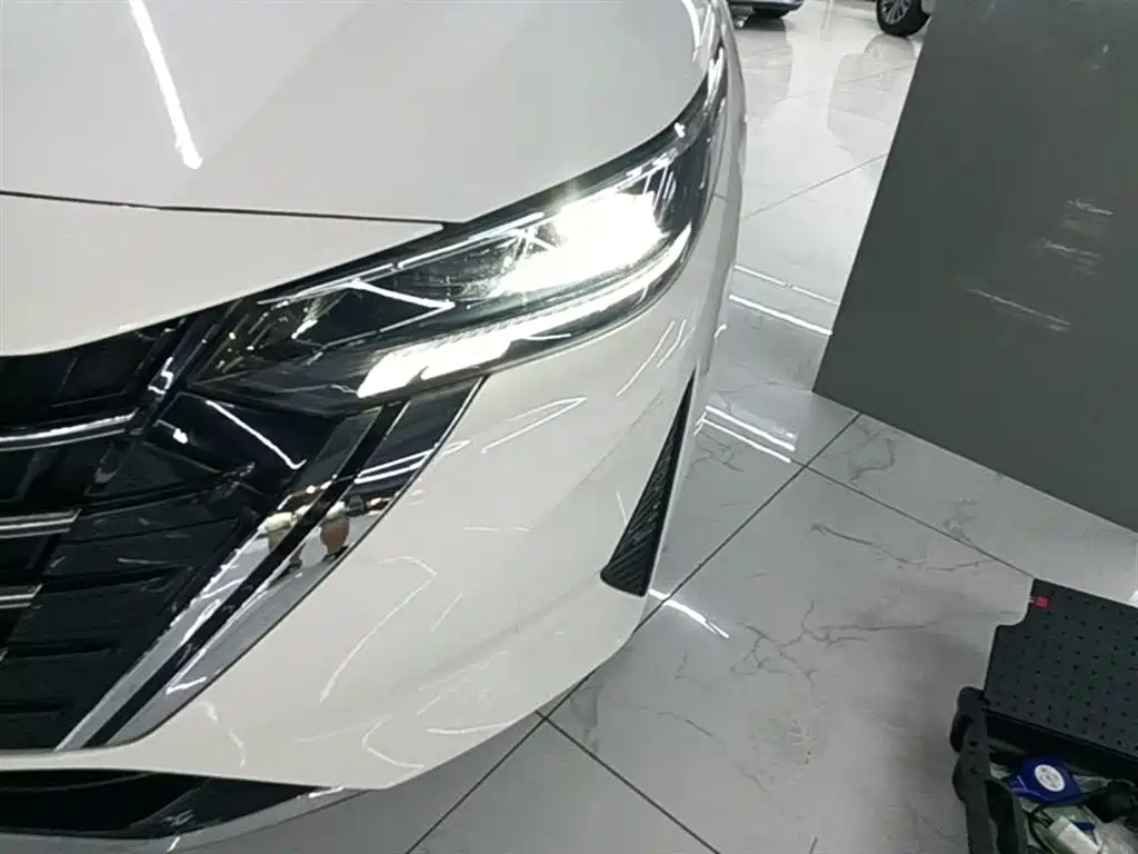 Nissan Sylphy 2023 — фото 24