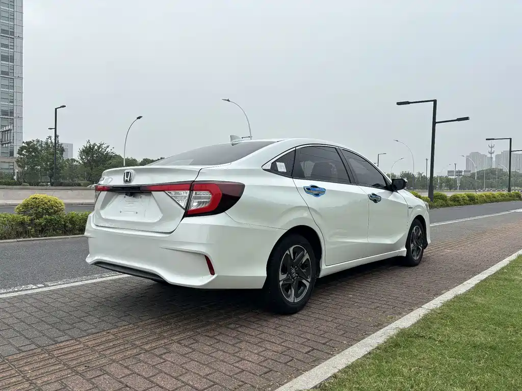 Honda Envix 2021