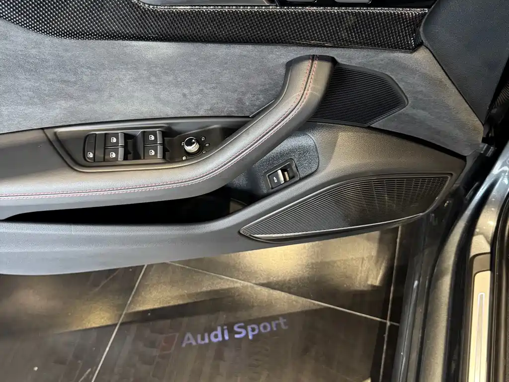 Audi S4 2023 — фото 11