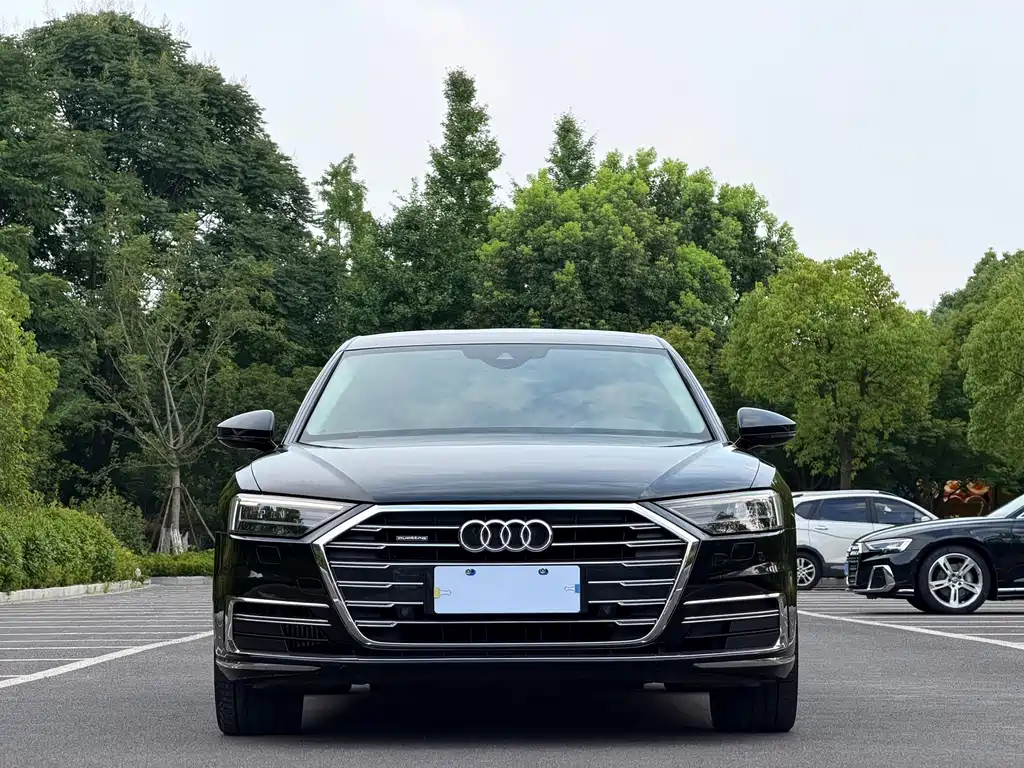 Audi A8 2021