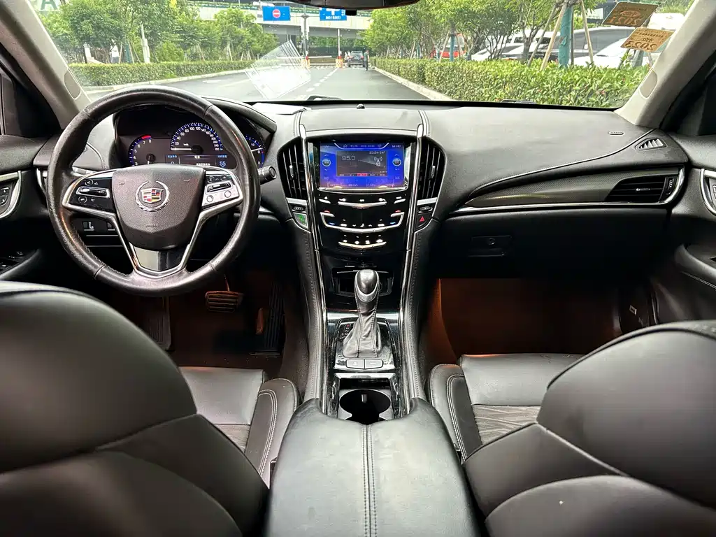 Cadillac ATS-L 2015 — фото 15