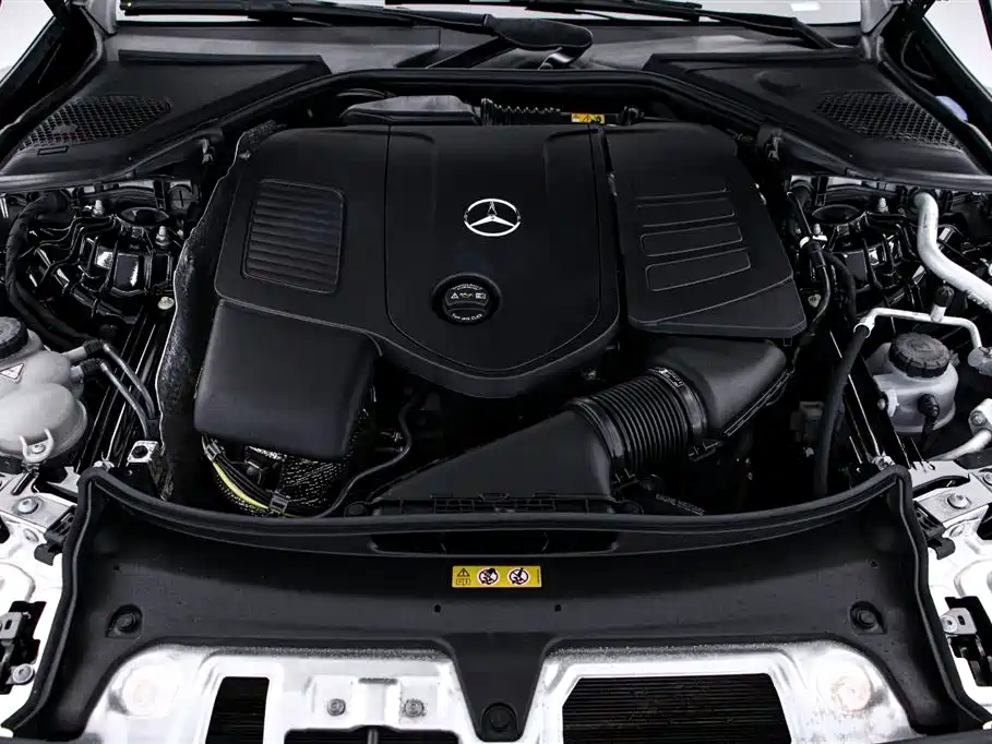 Mercedes-Benz E-Class 2024 — фото 17