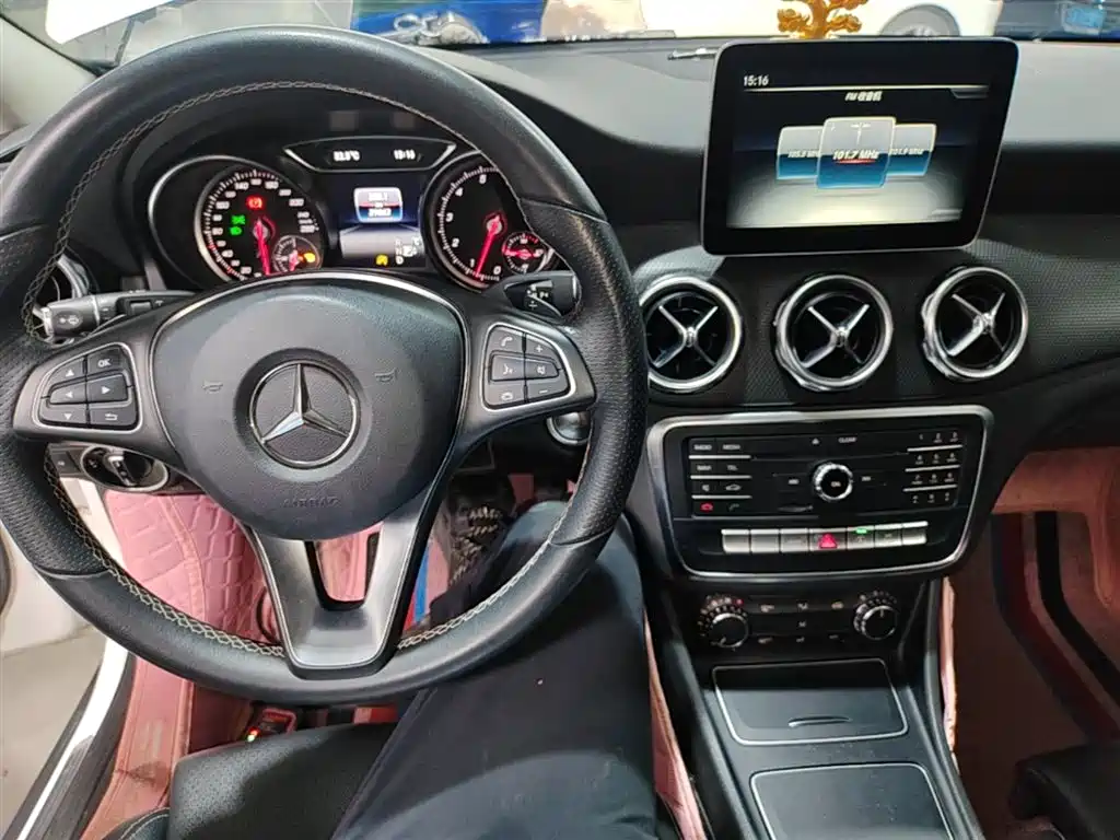 Mercedes-Benz GLA 2018 — фото 6