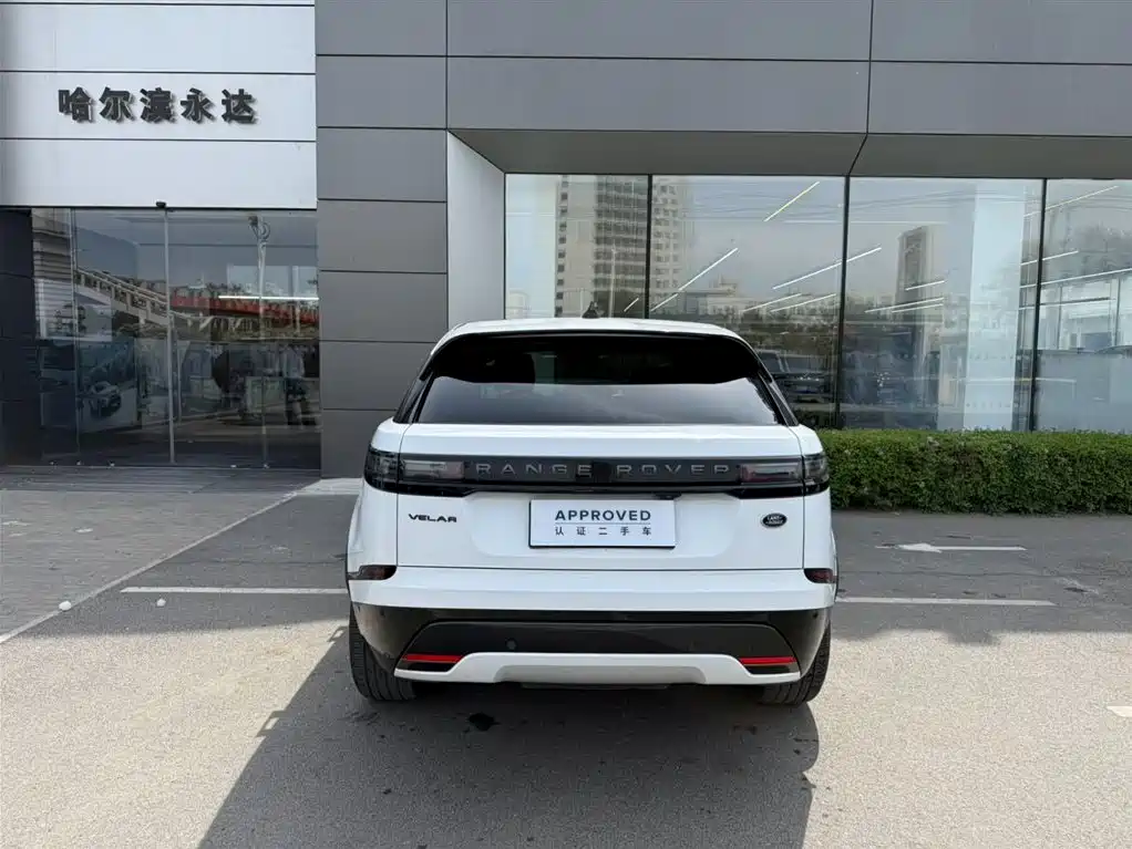 Land Rover Velar 2025 — фото 3
