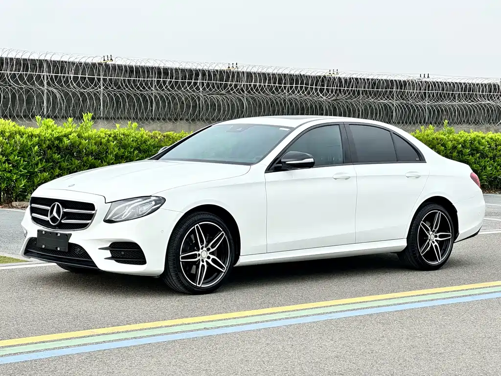 Mercedes-Benz E-Class 2018 — фото 1