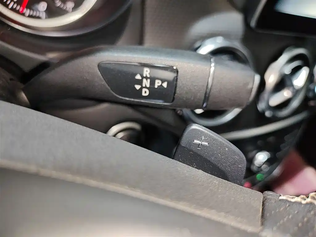Mercedes-Benz GLA 2018 — фото 10