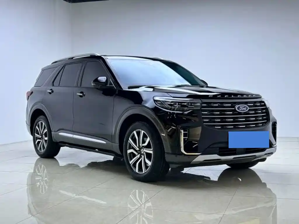 Ford Explorer 2023 — фото 3