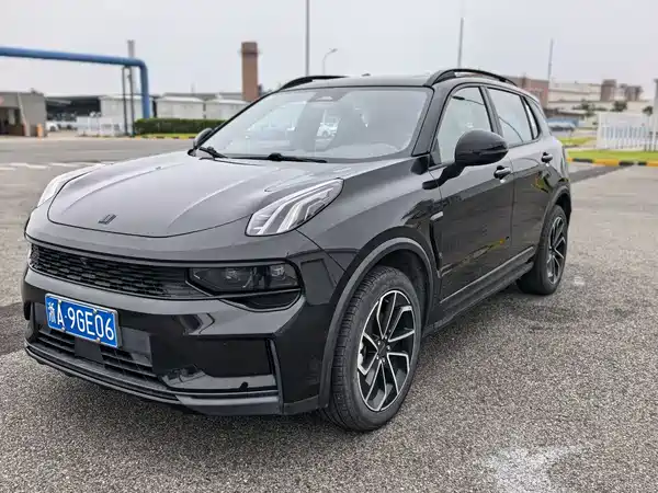 Lynk & Co 01 2023