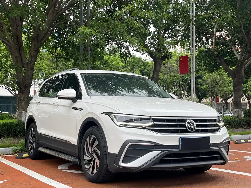 Volkswagen Tiguan L 2021